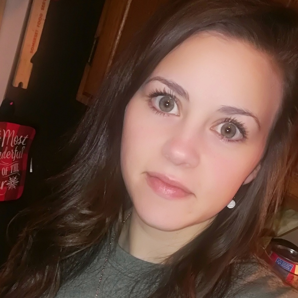 Meet your Posher, Erika